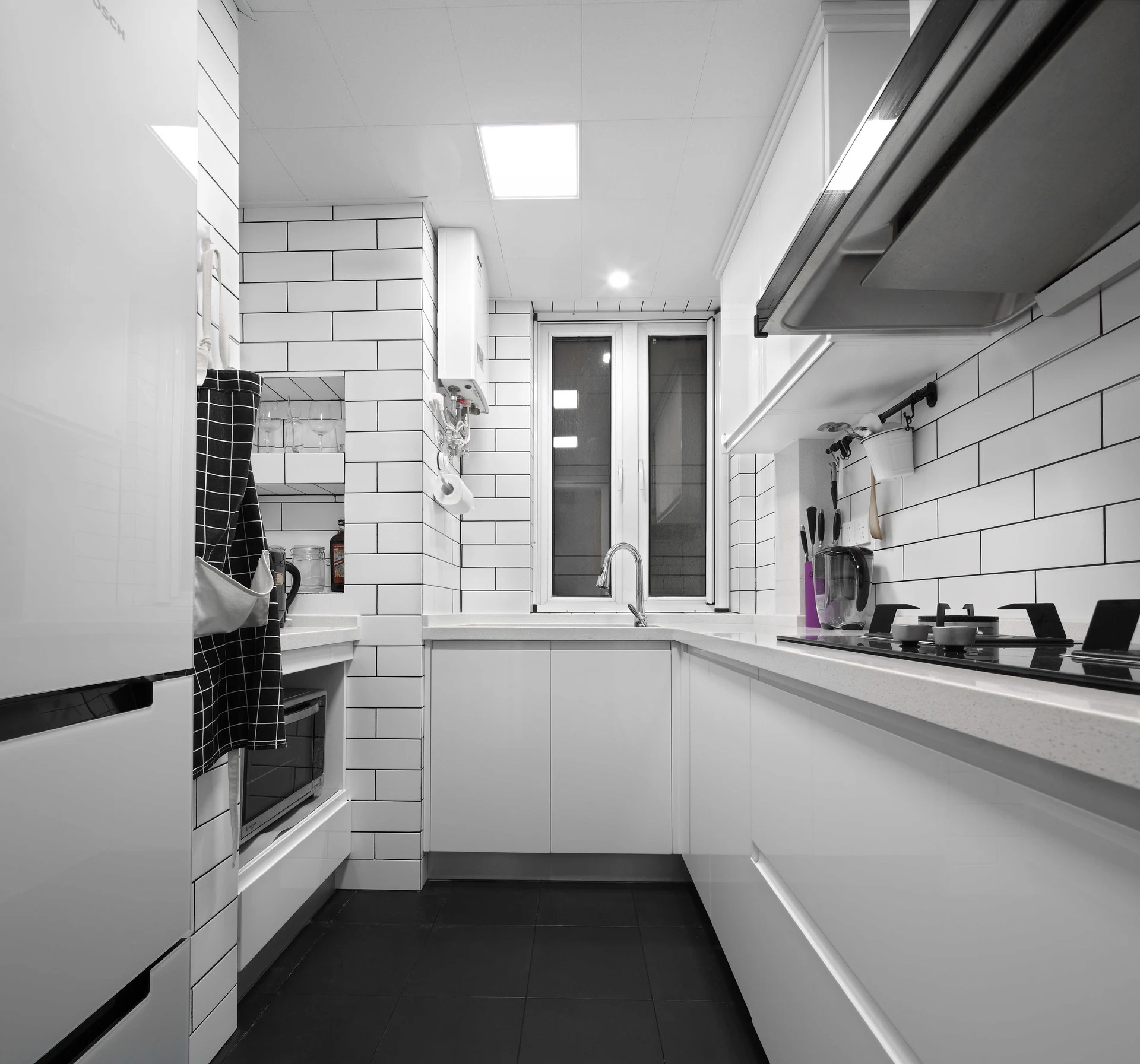 Farmhouse Warmth, Built to Work design idea 2 — Vamaylo