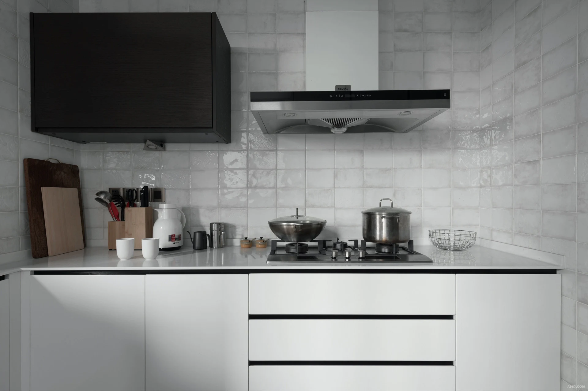 Clean Lines for Modern Living design idea 5 — Vamaylo